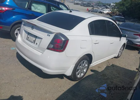 2010 Nissan Sentra 2.0/2.0S/Sr/2.0Sl z USA, uszkodzony, nr VIN 3N1AB6AP8AL726452